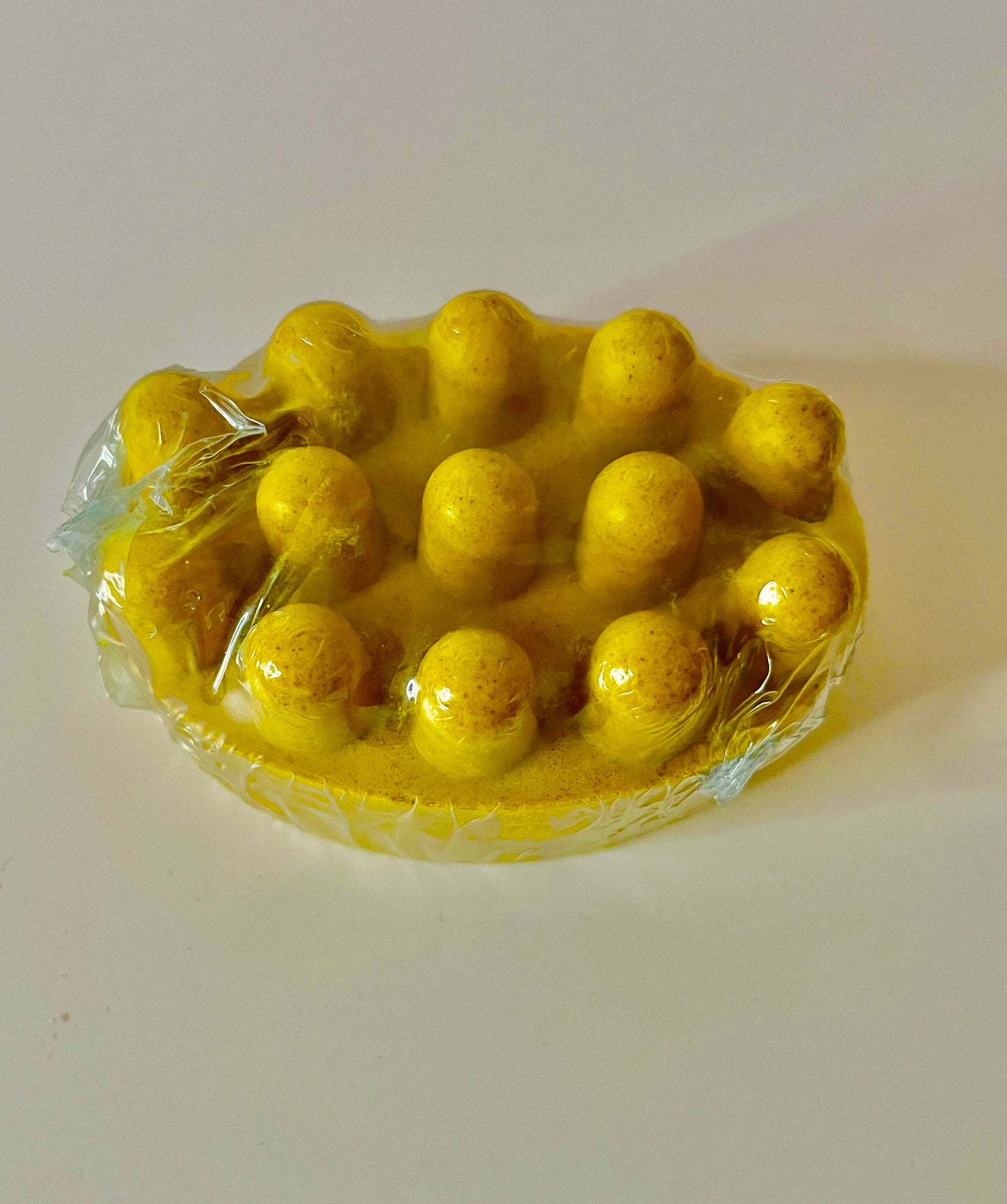 GOLDEN GLOW MASSAGE BAR